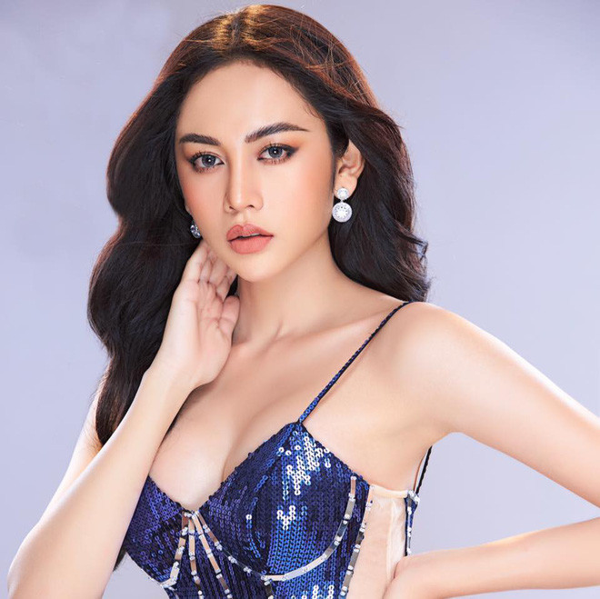 Từ da dẻ đến góc mặt của Mỹ Kỳ đều đẹp, phải soi kĩ lắm mới thấy khuôn mặt ít thon hơn 1 chút xíu. Tuy nhiên điều này cũng khá dễ hiểu bởi lúc lên tivi, không ai được chủ động góc quay, ánh sáng mà cũng chẳng được đầu tư ekip chụp ảnh hay chỉnh sửa gì.