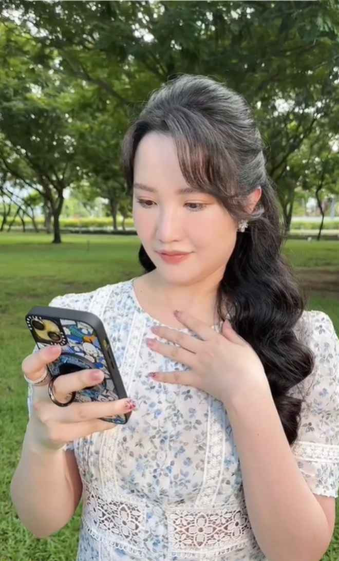 Mới đây nhất, Primmy Trương góp mặt trong bộ ảnh mừng sinh nhật của người bạn thân Ngọc Thanh Tâm.