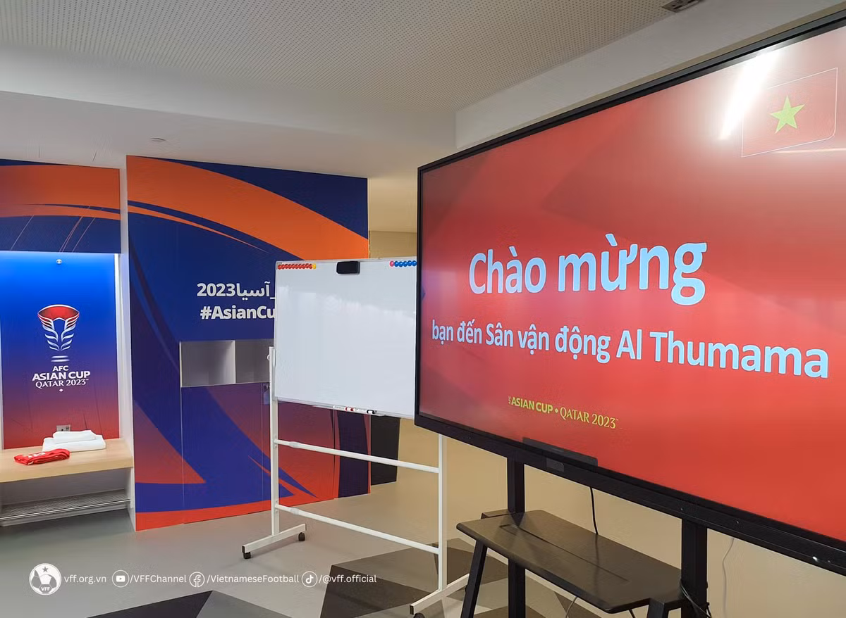 DT Viet Nam 2 - 4 Nhat Ban: Thay tro HLV Troussier xung dang nhan loi khen-Hinh-15