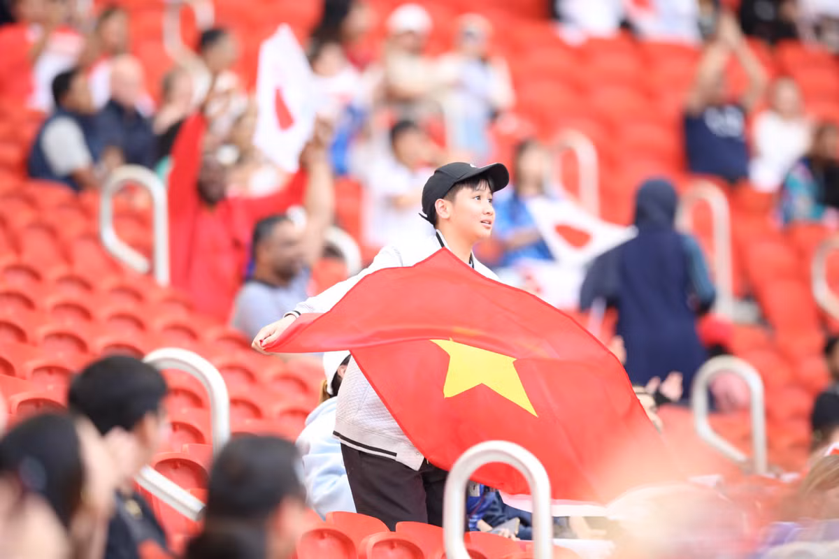 DT Viet Nam 2 - 4 Nhat Ban: Thay tro HLV Troussier xung dang nhan loi khen-Hinh-8