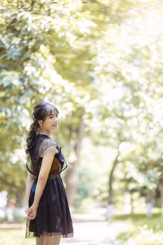 Cô Ngọc Ánh có đam mê hội hoạ như một cách để thư giãn, giảm áp lực trong cuộc sống. Ngoài ra, nữ giảng viên NEU còn được mọi người nhận xét là hoà đồng, nhiệt tình, chu đáo, cẩn thận.