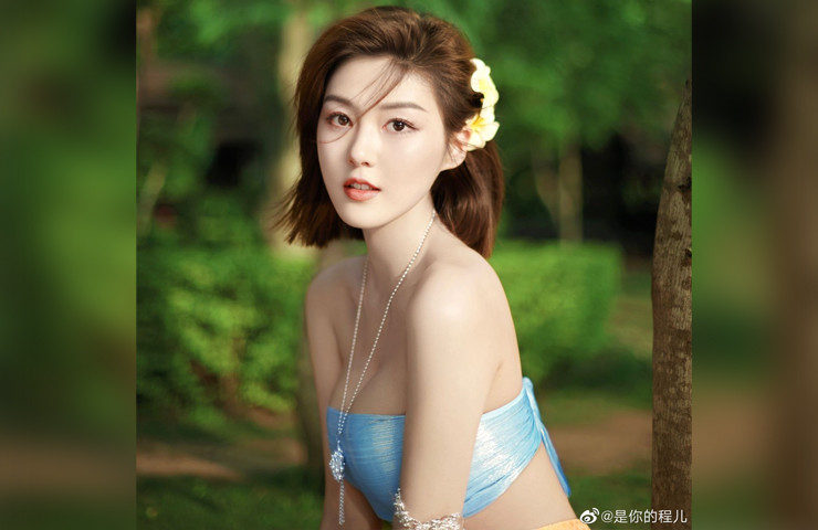 Ngoài ra, nhiều người còn cho biết ai cũng có quyền tự do trong cách ăn mặc. Tuy nhiên việc thay quần áo hay chỉnh trang váy vóc thì nên tìm kiếm một nơi kín đáo hơn.