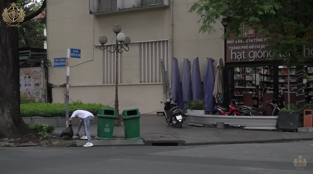 Mới đây, trên kênh Youtube của mình, Minh Nhựa đăng clip đi lượm rác bằng siêu xe và nhận được sự chú ý của dân tình.