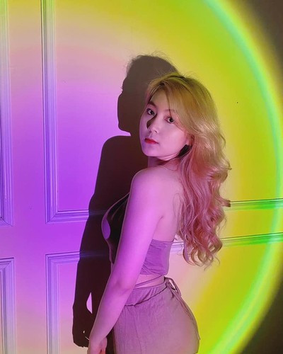 Chỉ vì trùng số followers mà Trần Trân bị nhiều người tag tên dò hỏi và gửi bình luận khiếm nhã.