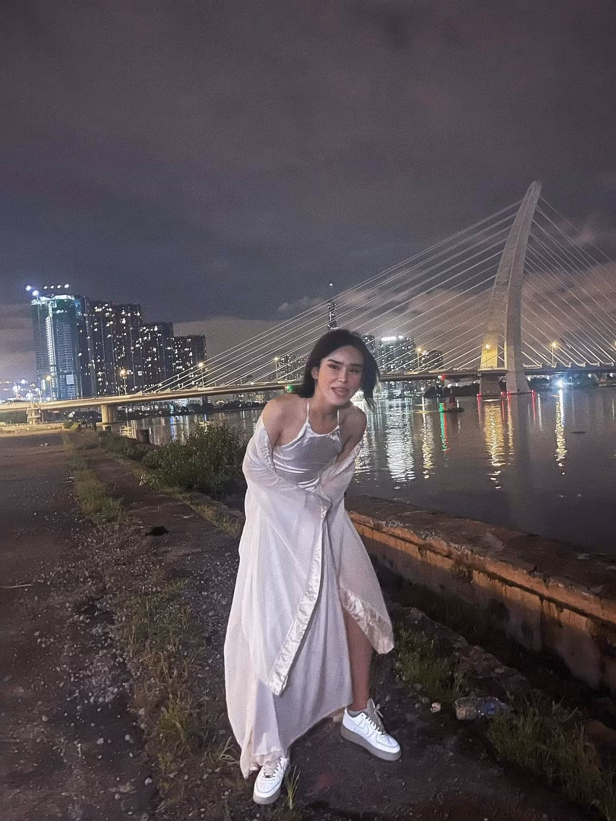 Nhiều người cho rằng, Trần Đức Bo cố tình làm lố, thực hiện chiêu trò để câu view, câu like.