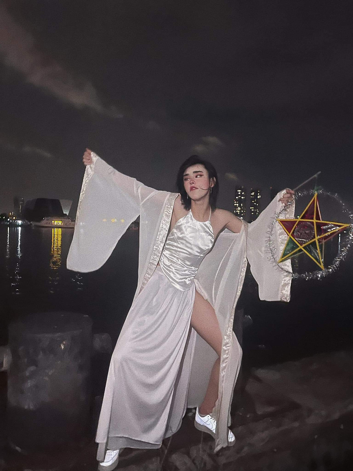 Là hiện tượng mạng đình đám, Trần Đức Bo dường như vẫn luôn biết cách chiếm spotlight để tên tuổi của mình chưa bao giờ hết hot.