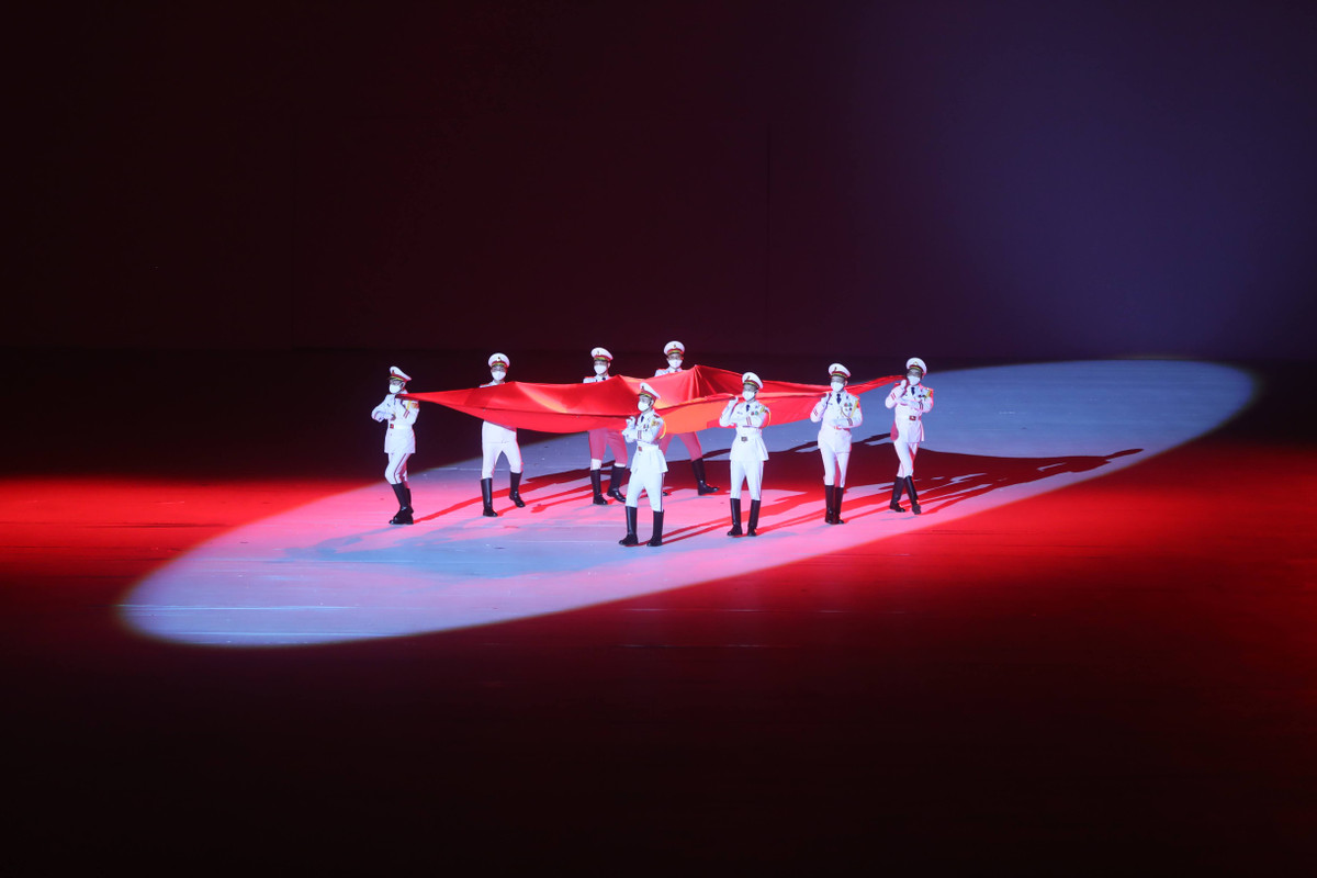 Truc tiep Le khai mac SEA Games 31: Dang cap, hoanh trang, ruc ro-Hinh-19