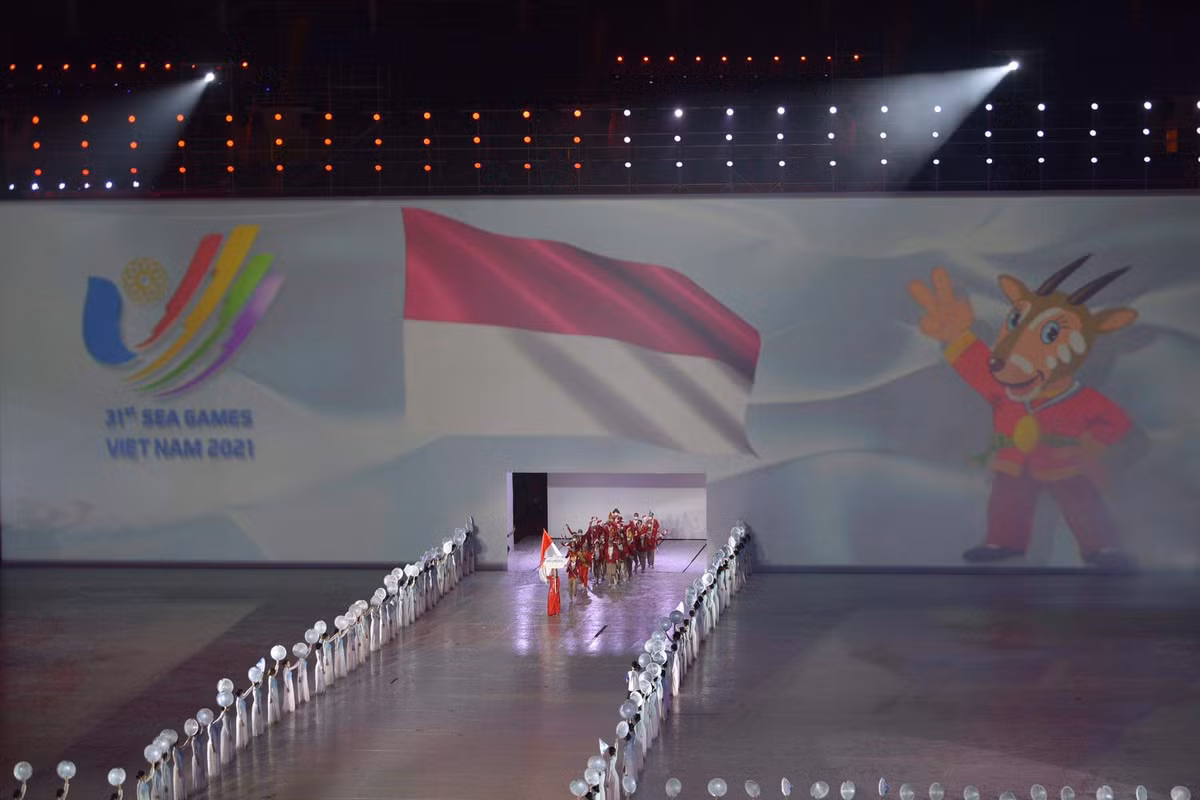 Truc tiep Le khai mac SEA Games 31: Dang cap, hoanh trang, ruc ro-Hinh-10