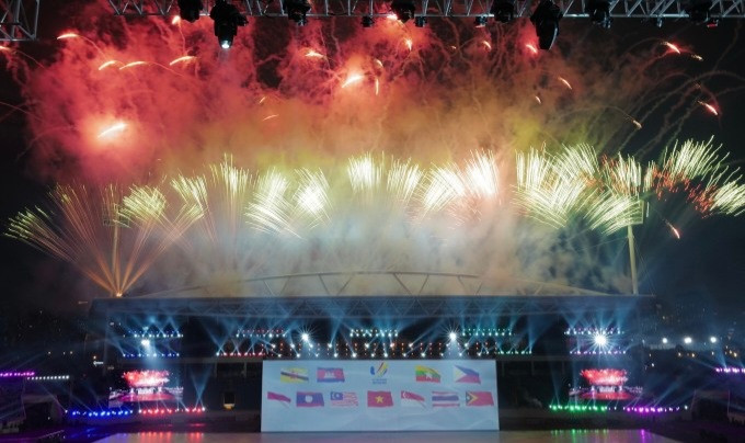 Truc tiep Le khai mac SEA Games 31: Dang cap, hoanh trang, ruc ro-Hinh-3