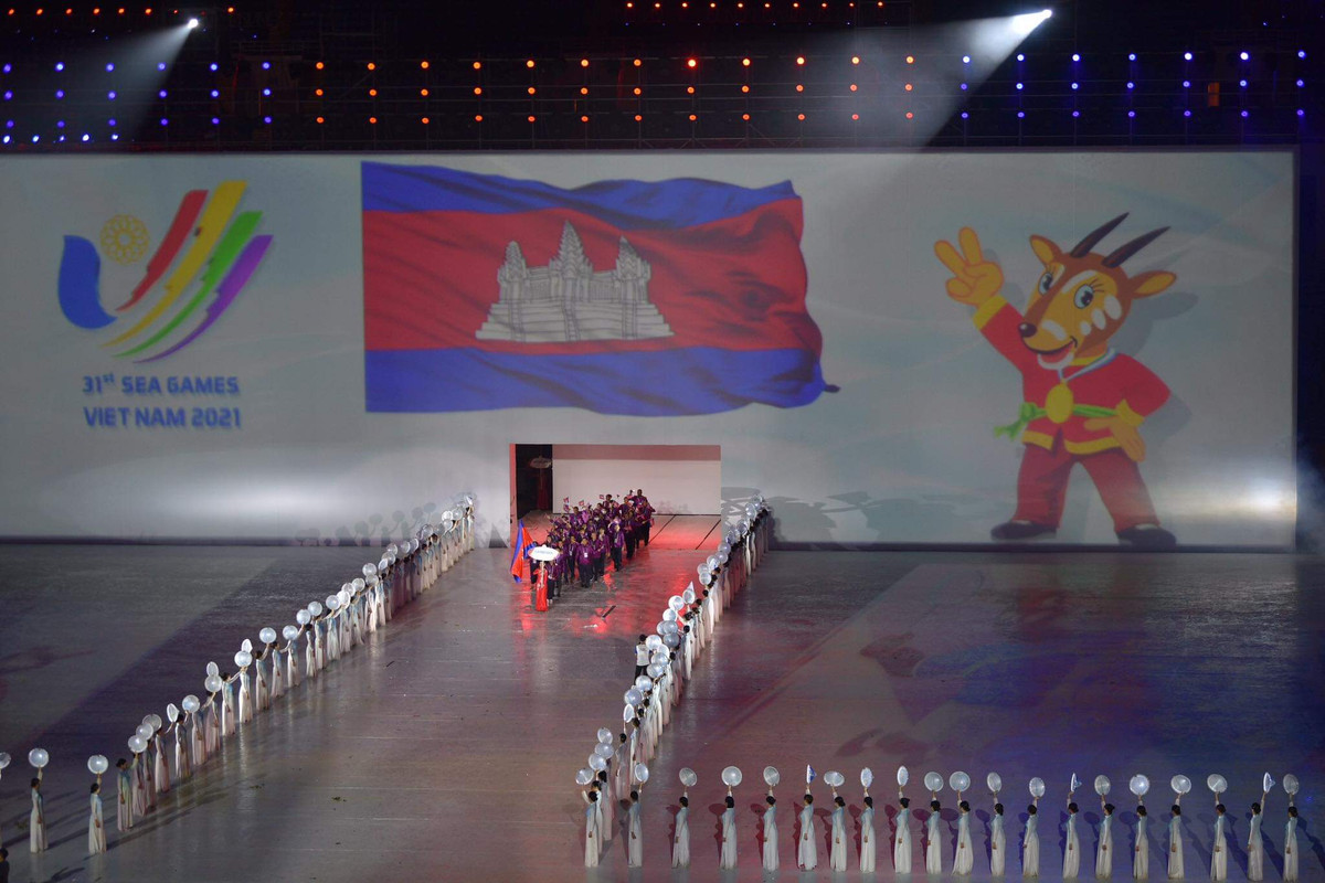 Truc tiep Le khai mac SEA Games 31: Dang cap, hoanh trang, ruc ro-Hinh-11