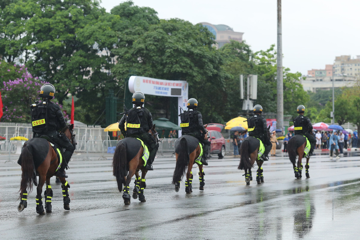 Truc tiep Le khai mac SEA Games 31: Dang cap, hoanh trang, ruc ro-Hinh-26