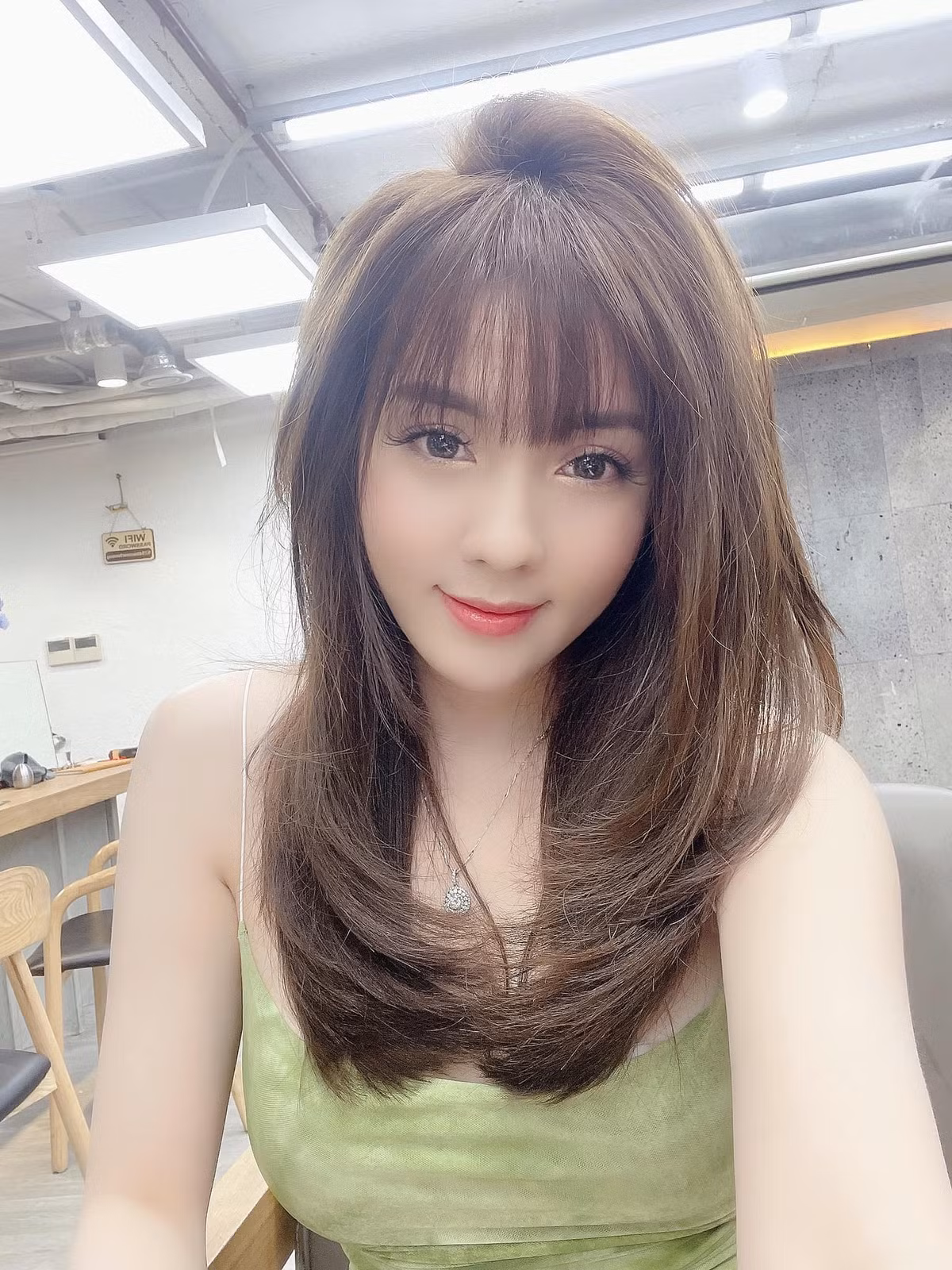 Hậu ly hôn, Âu Hà My ngày càng lên đời nhan sắc.