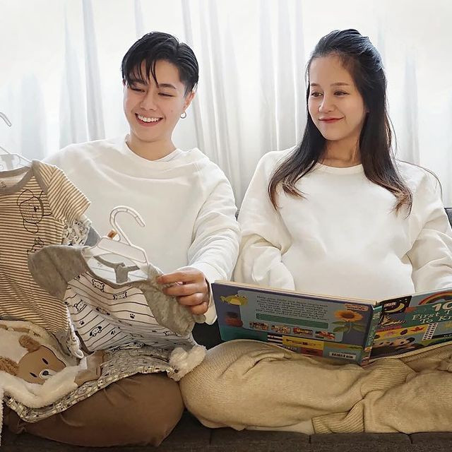 An Nguy chia sẻ tại trang cá nhân rằng sau khi mang thai, cô không thay đổi nhiều về ngoại hình nhưng lại gặp một số trở ngại tâm lý, dễ lo lắng và stress hơn.