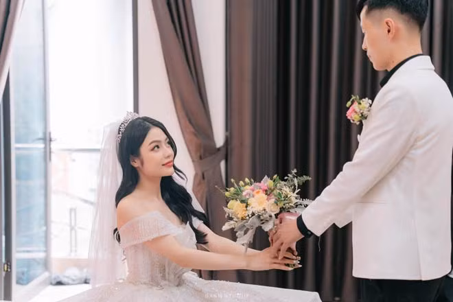 Ngọc Huyền và Tuấn Văn có 4 năm bên nhau trước khi “về chung một nhà”.