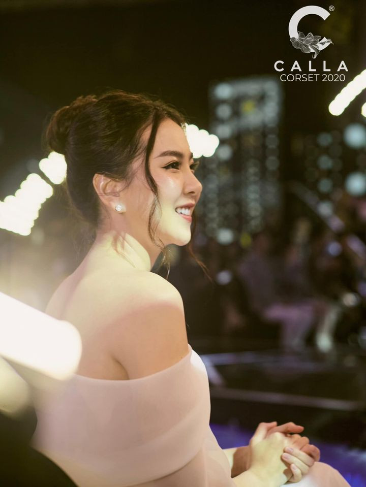 Theo tìm hiểu, trang phục đầm công chúa được Mai Ngọc diện để tham gia sự kiện dành cho người dẫn chương trình của VTV.