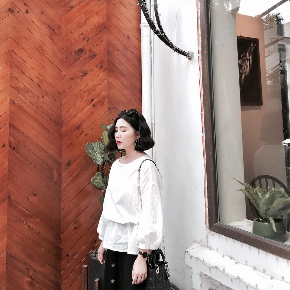 Cách đây chưa lâu,gia đình Cam Cam cũng vừa có chuyến đi du lịch Hàn Quốc để hâm nóng tình cảm. Loạt clip review du lịch, các địa điểm ăn uống, món ngon ở Hàn Quốc của cặp đôi thu hút hàng trăm nghìn lượt xem.