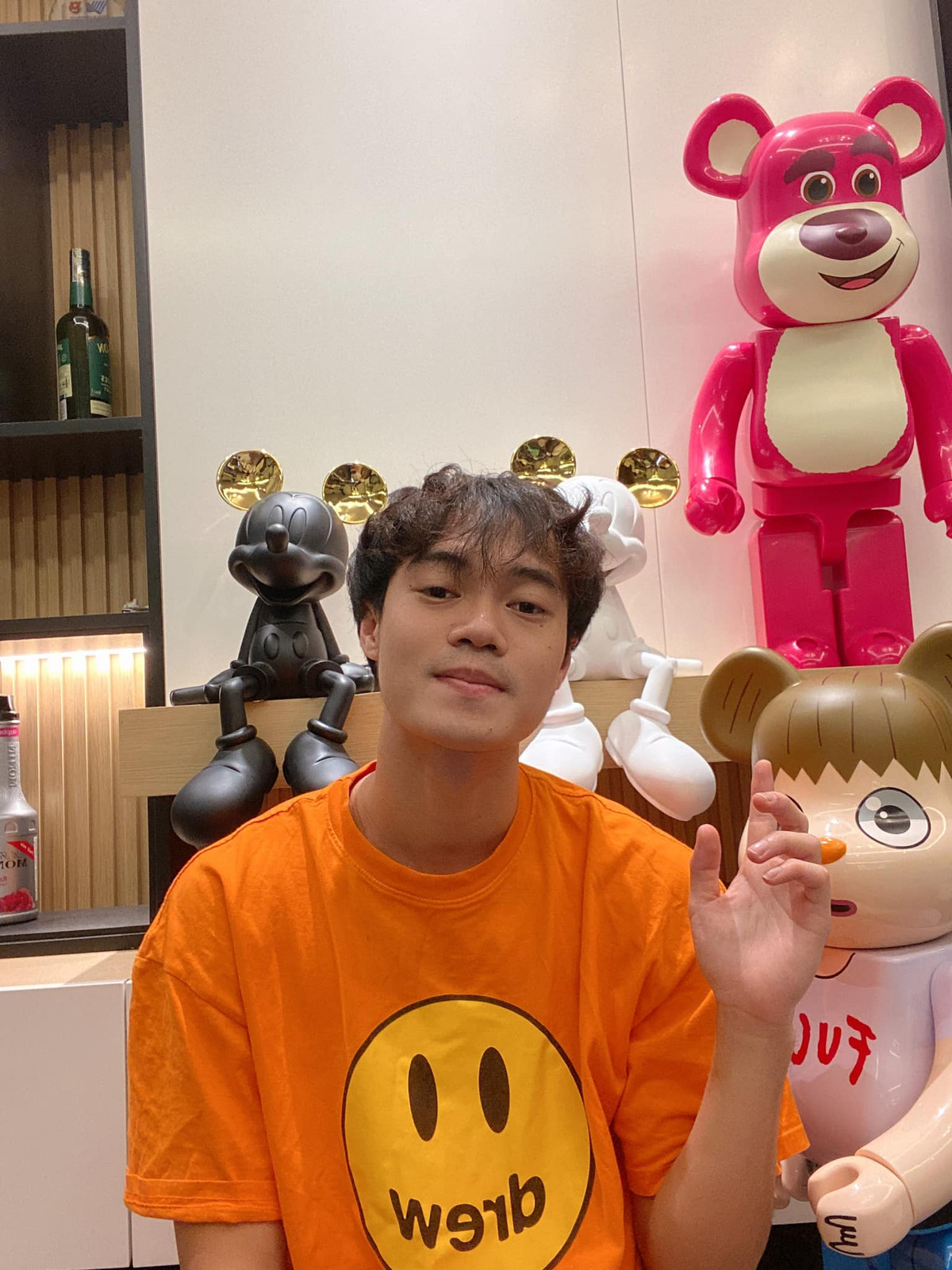 Có thể nói Nguyễn Văn Toàn là nhân vật tiên phong chơi Bearbrick trong giới cầu thủ.