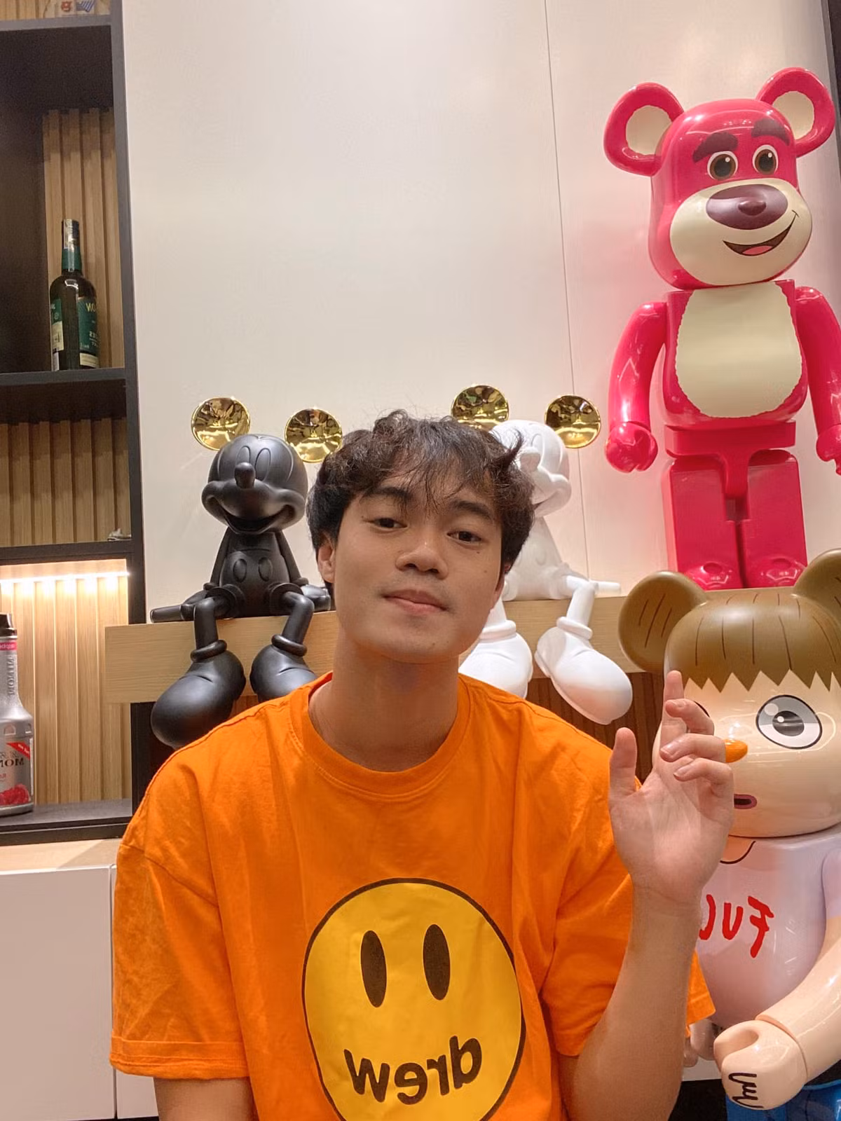 Có thể nói Nguyễn Văn Toàn là nhân vật tiên phong chơi Bearbrick trong giới cầu thủ.