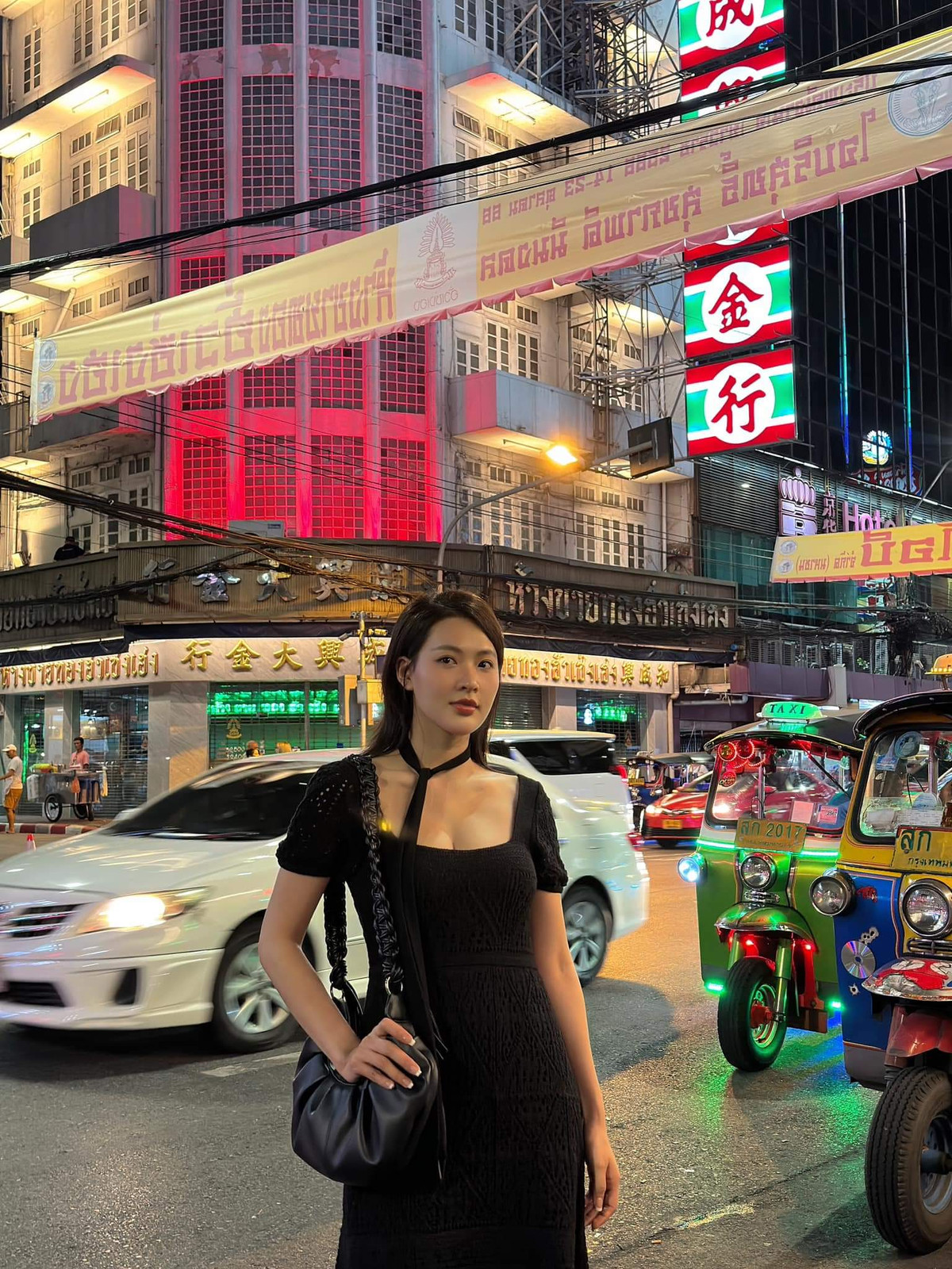 Minh Trang sở hữu nét đẹp trong trẻo, thanh thuần cùng vóc dáng cân đối và chiều cao 1m70.