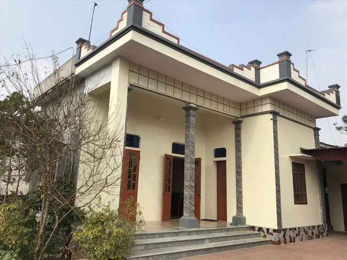 Không chỉ hạnh phúc trong tình yêu, cầu thủ Đoàn Văn Hậu cũng là một trong số những cầu thủ xuất sắc của bóng đá Việt khi đạt đủ mọi danh hiệu từ cấp độ trẻ cho đến đội tuyển quốc gia. Cũng chính bởi thành công từ nhỏ nên không khó để Đoàn Văn Hậu sở hữu khối tài sản tương đối khủng.