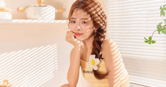 Cụ thể, hình ảnh cô gái ngọt ngào, nữ tính và phong cách thời trang nhẹ nhàng giờ thay bằng một Ngọc Kem diện mạo hoàn toàn mới: mạnh mẽ, gợi cảm và đầy cuốn hút.