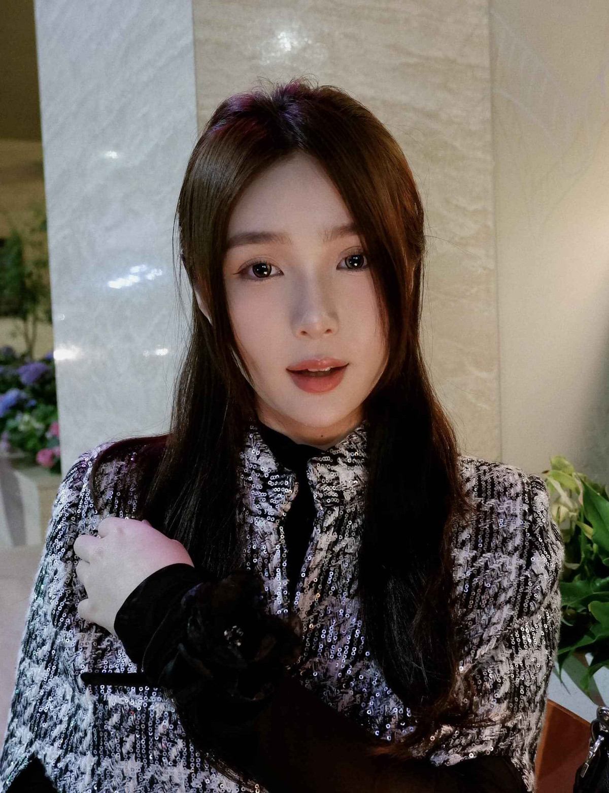 Được biết, đến thời điểm hiện tại, Miên Trinh đã có bạn trai, mối quan hệ này được vun vén bởi Dev Nguyễn - thành viên Refund.