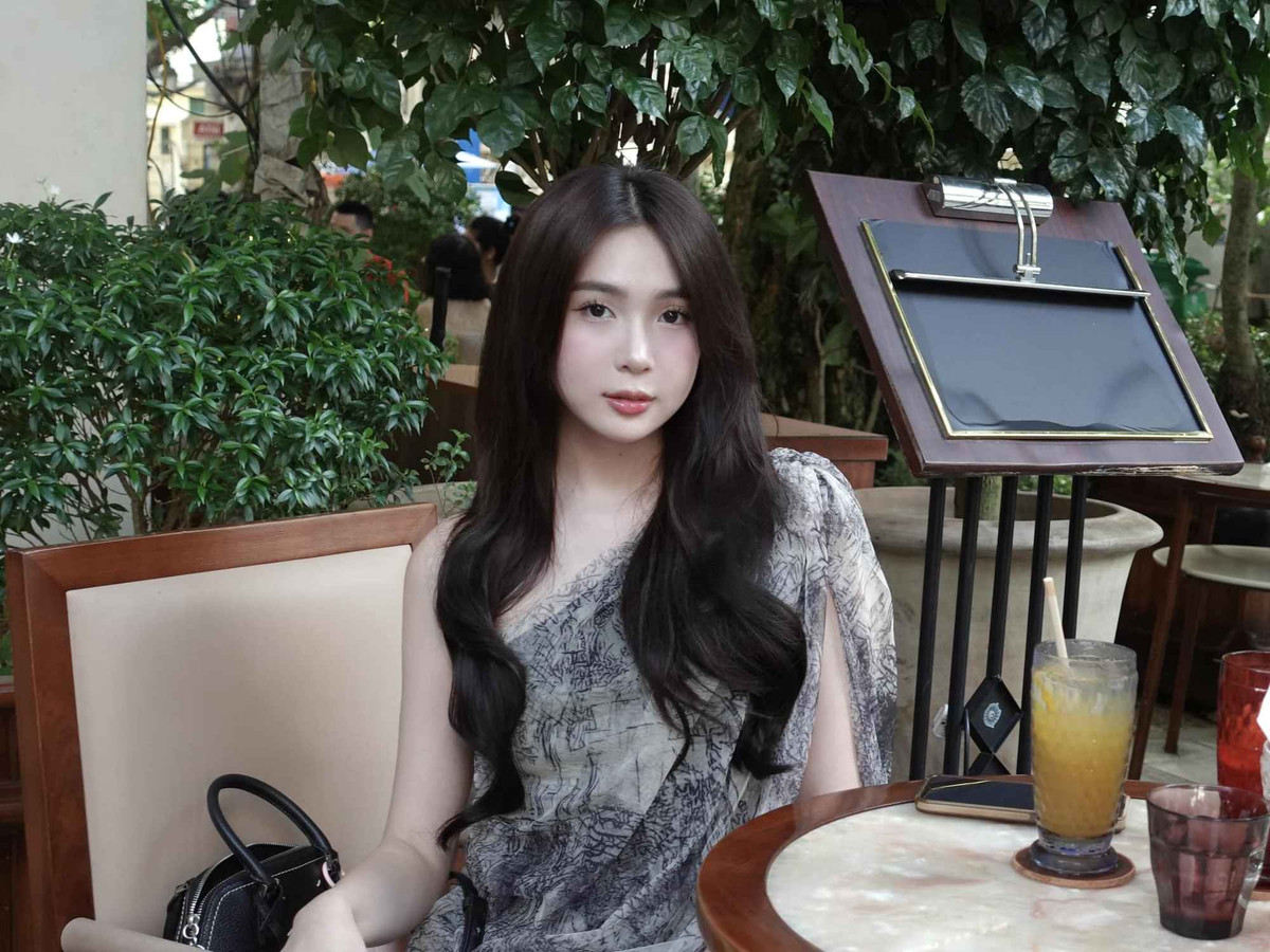 Miên Trinh dần thử sức ở các phong cách gợi cảm, quyến rũ thay vì xinh xắn, dễ thương ngày trước.