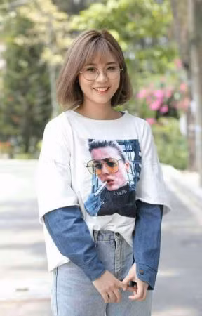 Với vẻ ngoài xinh đẹp, cá tính, tài năng chơi game điêu luyện, phong cách nói chuyện khi streaming gần gũi, vui vẻ, fanpage của Misthy có hơn 1,7 triệu người theo dõi, kênh Youtube cũng đã cán mốc 2 triệu người theo dõi.