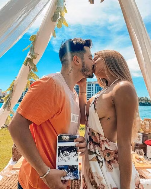 Dù đã sinh nở nhưng với việ ngày ngày tập luyện giữ dáng, Bruno Lima khiến cánh mày râu phải chết mê.