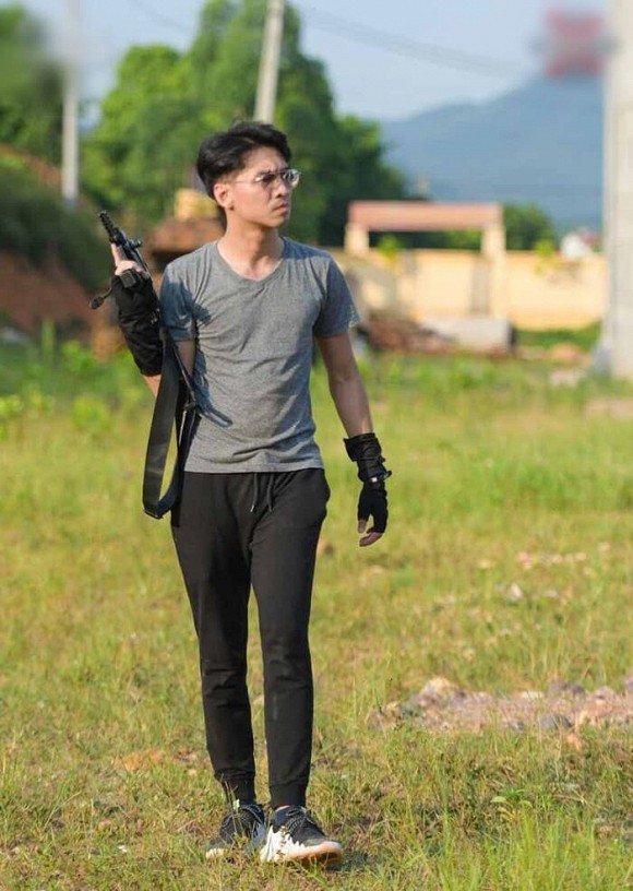 Về chuyện tình cảm, ngoài Trâm Anh, Pewpew còn bị đồn thổi chuyện tình cảm với Misthy vì cả hai rất thân thiết khi hợp tác trong các Vlog, web drama lẫn ngoài đời.