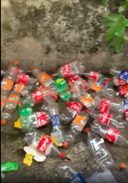 Chủ nhà cho biết thêm, nam sinh này bên ngoài khá đẹp trai, sống một mình và trầm tính.