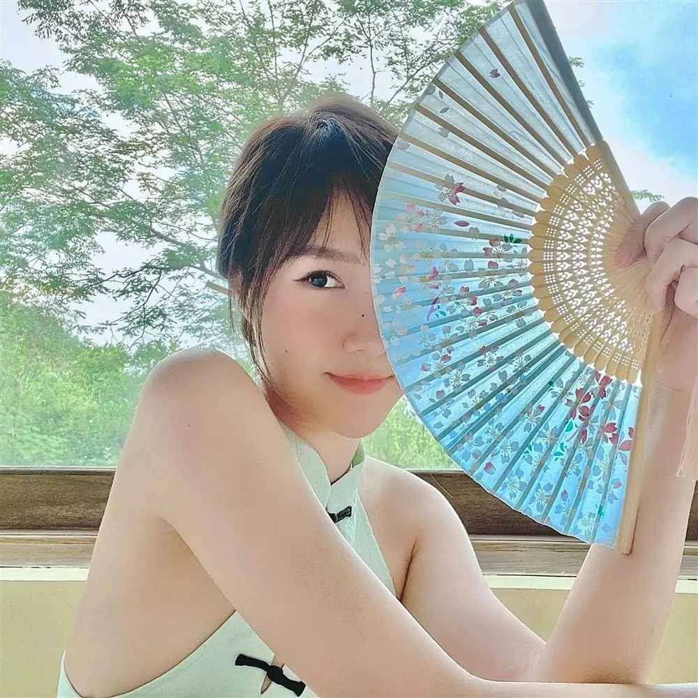 Ngay khi phát hiện bản thân bị bệnh, Diễm My ã cố gắng vực dậy tinh thần, phối hợp với các bác sĩ, thực hiện theo phác đồ điều trị.