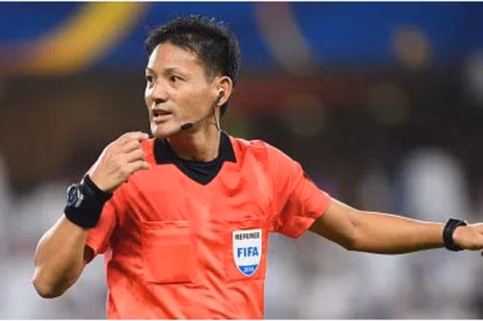 Trong sự nghiệp, ông Ryuji Sato từng làm việc tại nhiều giải đấu lớn cấp châu lục như VCK Asian Cup, AFC Champions League, AFC Cup hoặc vòng loại World Cup.