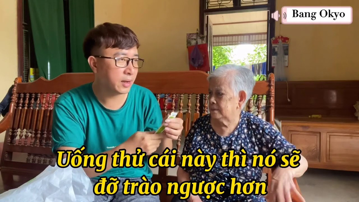 Dù vậy, bà vẫn luôn lạc quan, vui vẻ và chính những khoảnh khắc dễ thương của bà đã khiến dân mạng thả tim tới tấp cho Bang Okyo.