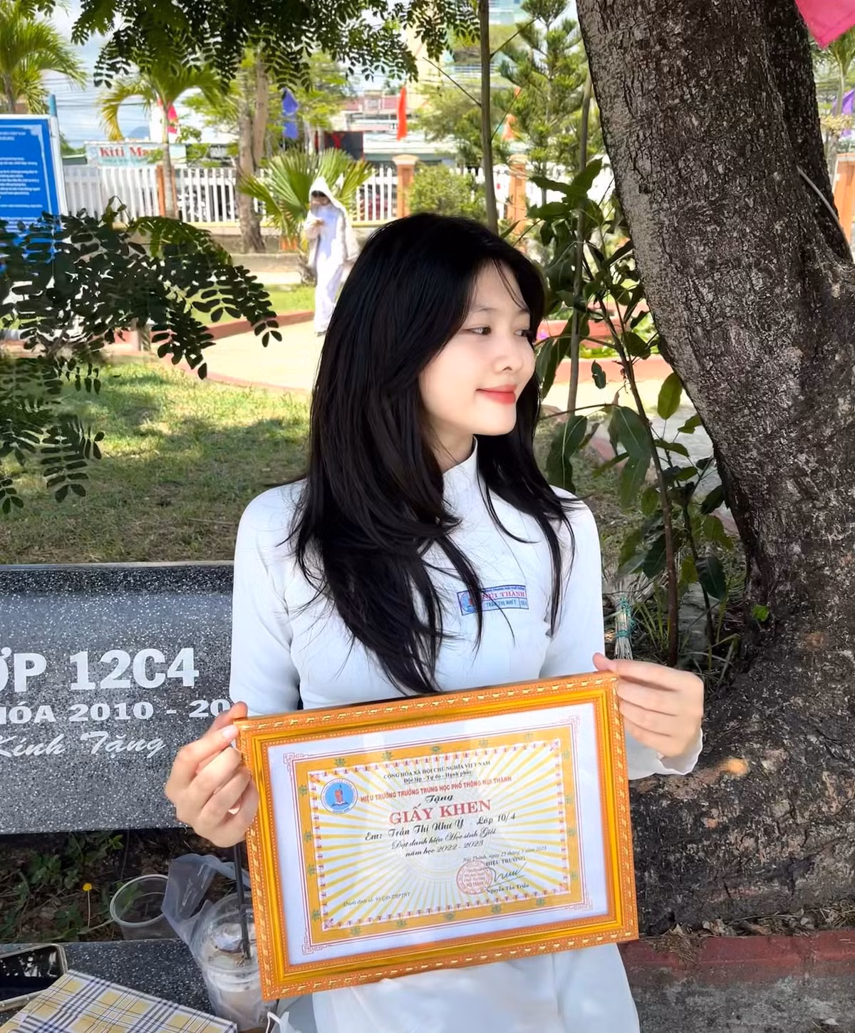 Trang cá nhân của Như Ý sau khi được nhiều người tìm ra đã nổi rần rần.