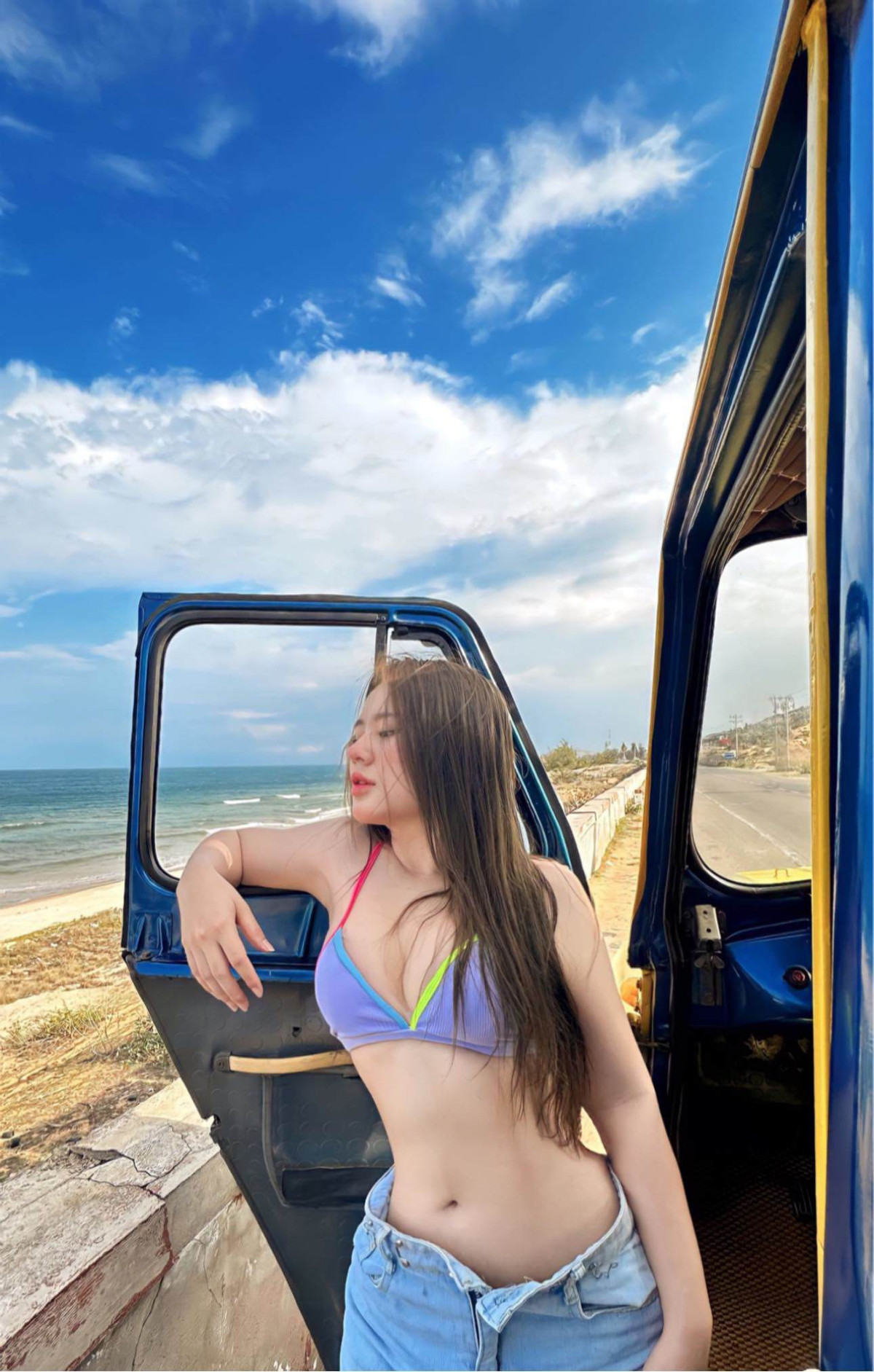 Hồng Hân kết thân với nhiều bộ môn như gym, yoga, tập aerobic để cơ thể được linh hoạt, dẻo dai.