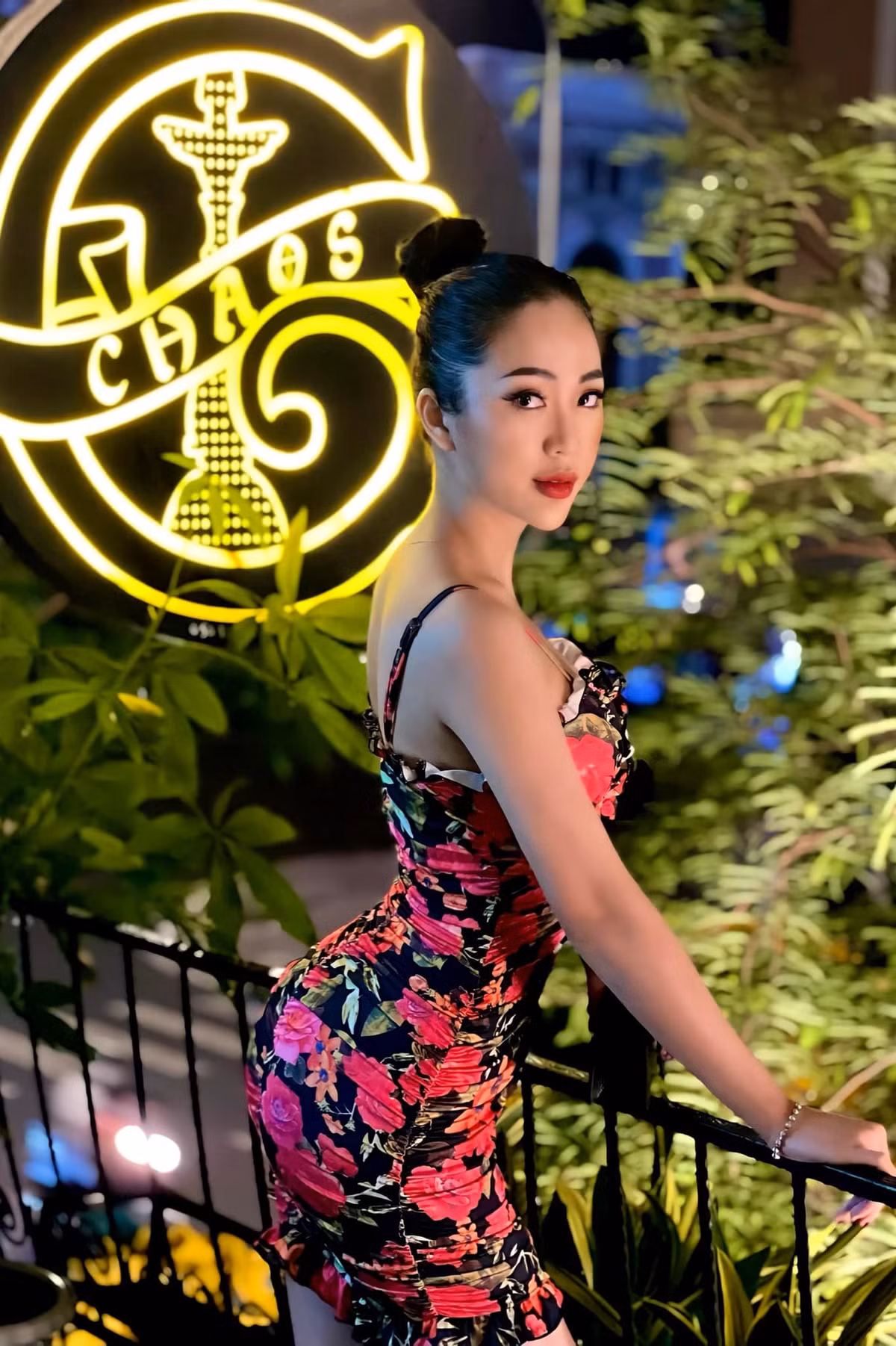 Để độ dáng nhanh, tập gym là bộ môn được các chuyên gia hình thể gợi ý. Các bài tập cho vòng ba khá đa dạng, với nhiều phân khúc từ dễ tới khó.