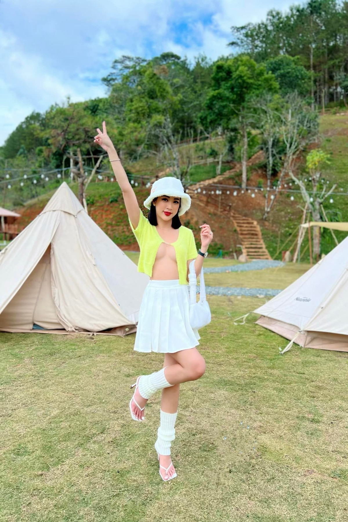 Các bài tập có thể áp dụng linh hoạt ở nhiều không gian và thời gian khác nhau.