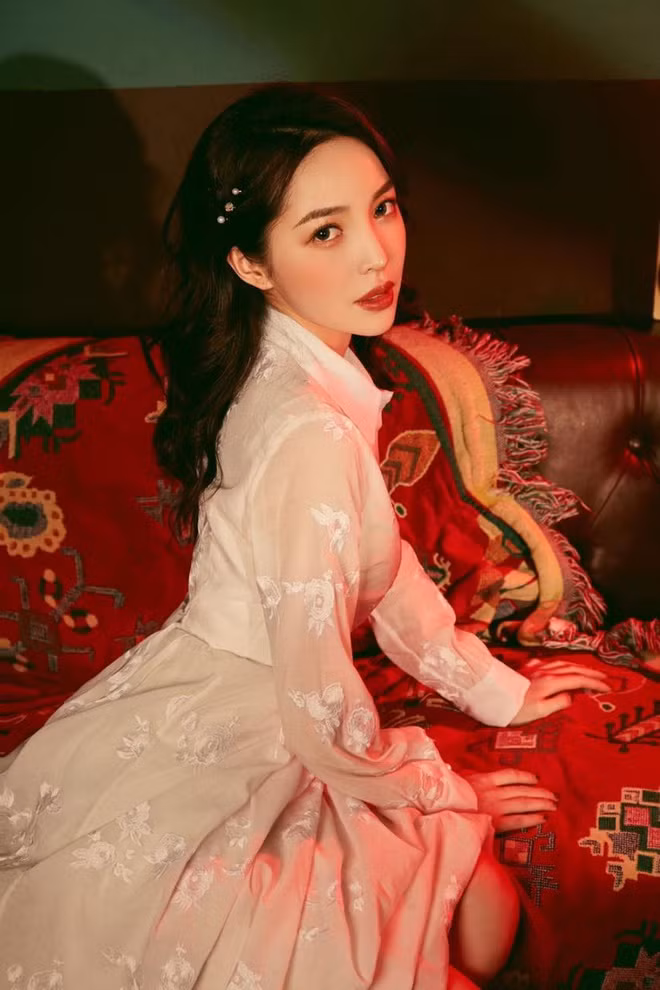 Nhiều người hâm mộ nói đùa về Wang Zhongyao rằng: "Trọng tài xinh đẹp thế này thì các cơ thủ sao mà tập trung thi đấu được".