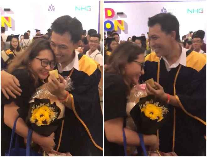Đối với cô gái đang là sinh viên của một trường đại học tại Hà Nội càng thêm ý nghĩa và đặc biệt khi cô được bạn trai cầu hôn ngay trên sân khấu trao bằng tốt nghiệp.