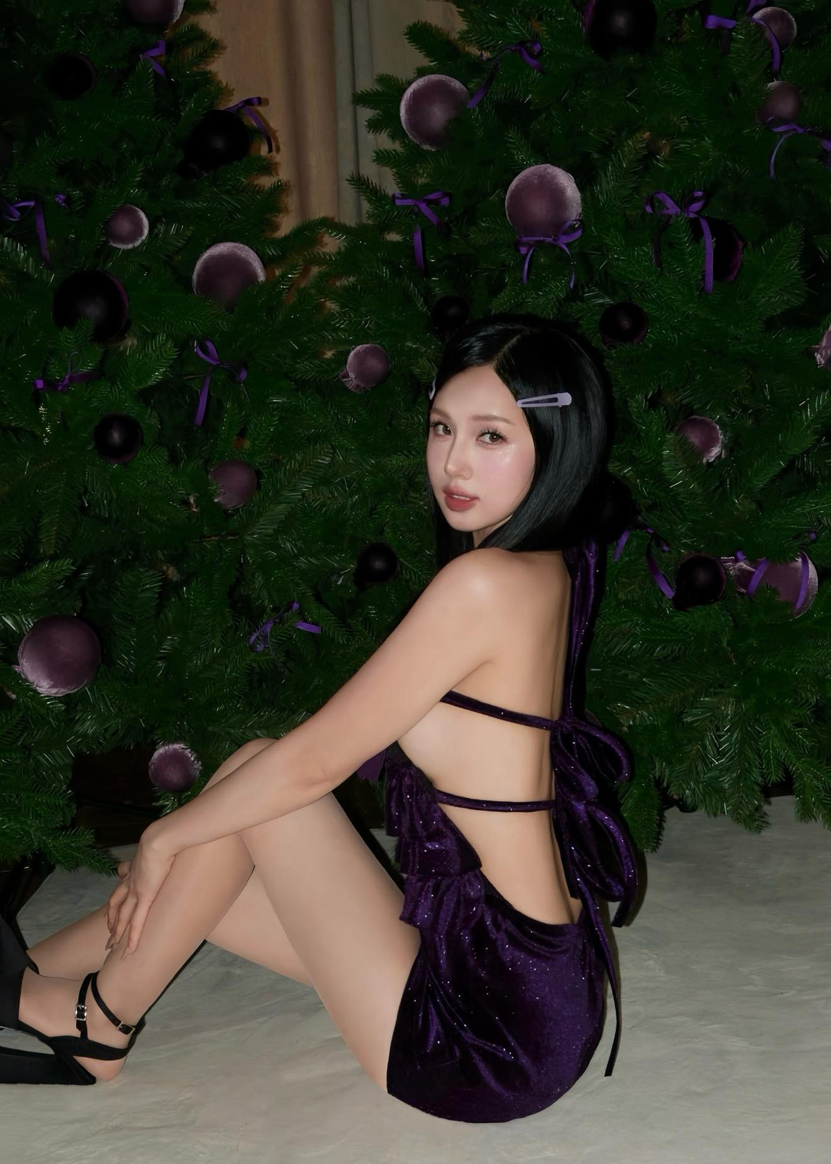 Dù tay ngang nhưng Tâm Tít cũng từng sở hữu một số bản hit thời đó như Môi xinh, Nhắc lại trong nỗi nhớ,... Cô làm VJ cho một số kênh truyền hình, đồng thời tham gia nhiều bộ phim như: Giữa hai thế giới, Chiếc giường chia đôi, Sao đổi ngôi,...