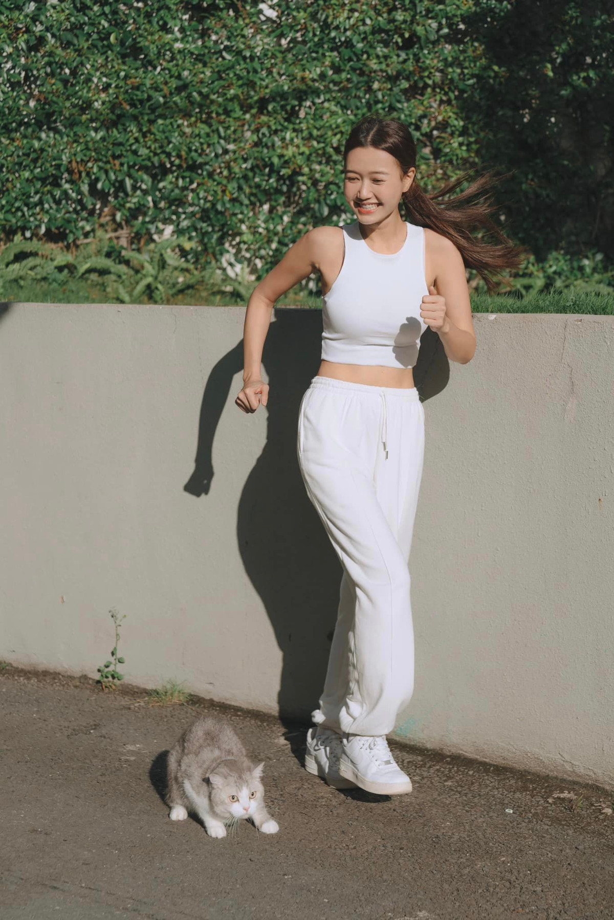 Nhung Gumiho sinh ra và lớn lên ở Quảng Bình nhưng sớm lập nghiệp ở TP.HCM. Bởi vậy, mọi người vẫn biết đến cô là một hot girl Sài thành tài năng.