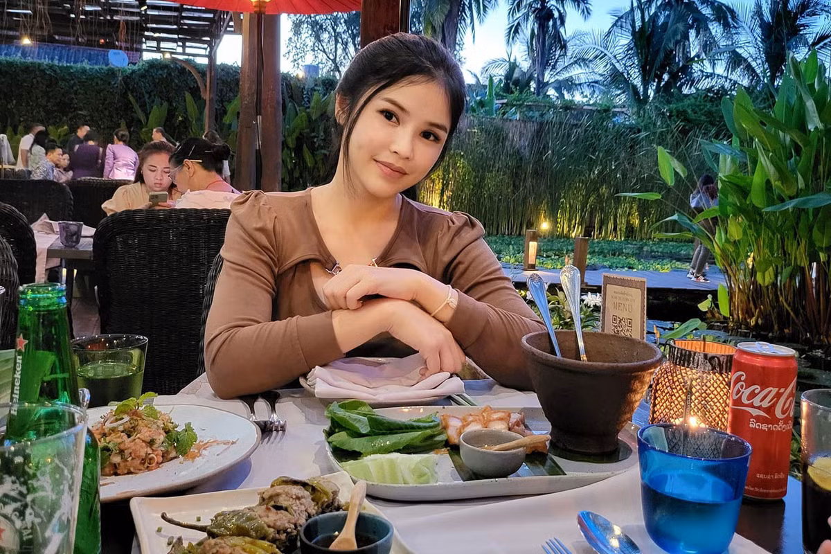 Khi mới "bén duyên" với bóng đá, Madam Bo làm điều phối viên của Dragon King FC.