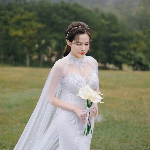 Sau 2 năm kể từ khi nổi tiếng từ trend “gái Nhật”, dù cuộc sống không có quá nhiều thay đổi nhưng Kem Kabi vẫn thu hút sự chú ý của dân mạng qua những bài đăng khoe sắc và hoạt động thường nhật của cô.