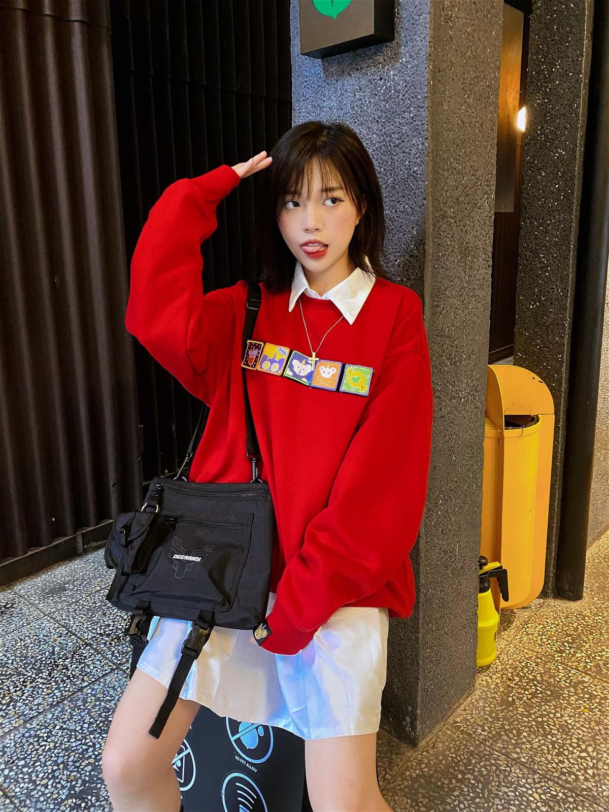 Chưa rõ dự định tương lai của Linh Ngọc Đàm ra sao nhưng người được hưởng lợi đầu tiên từ việc đầu tư về hình ảnh và trang phục này chắc hẳn là các fan của nữ streamer xinh đẹp.