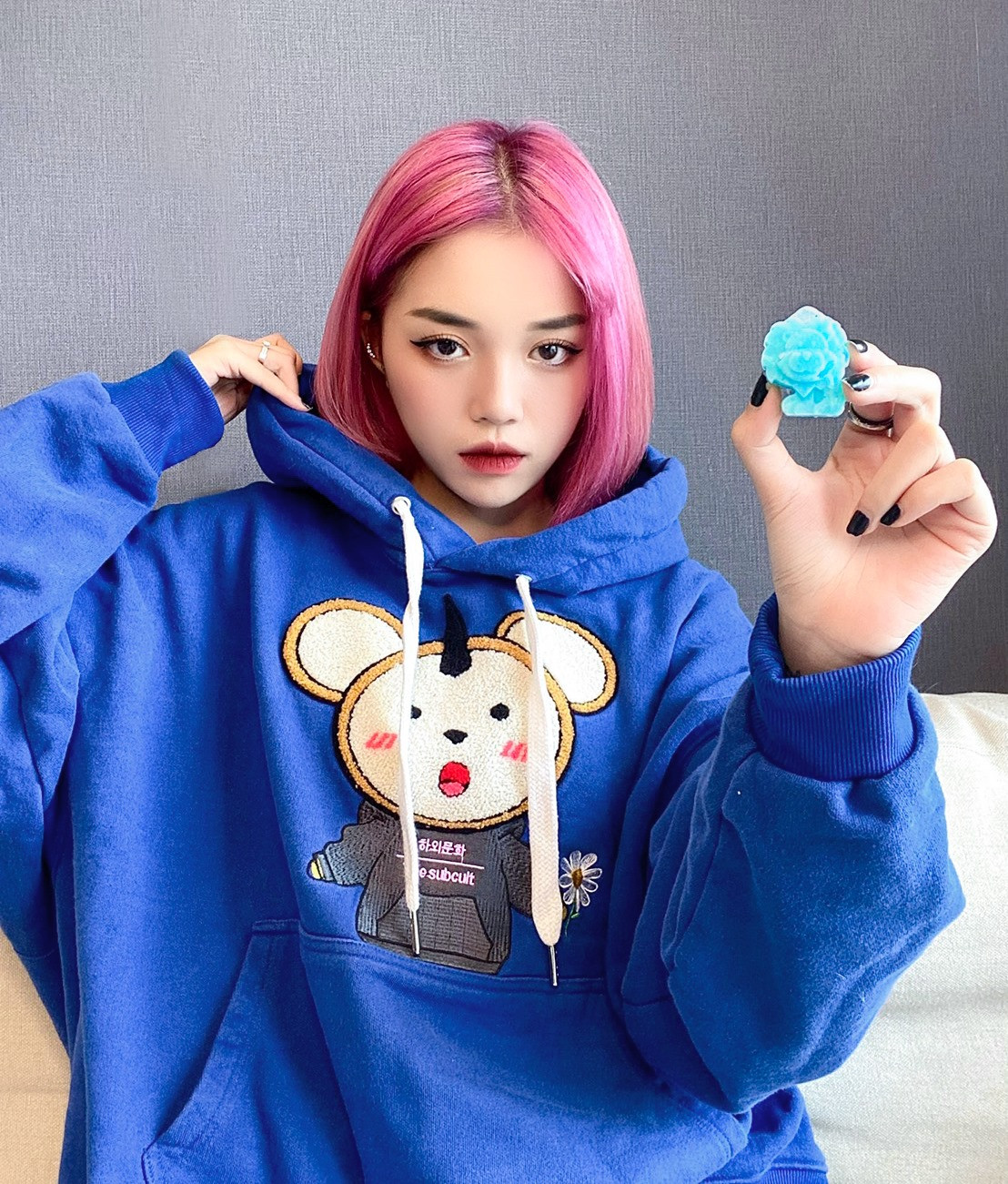 Ở tuổi 25 với nhan sắc và tài năng, Linh Ngọc Đàm là cái tên đình đám trong giới streamer cũng như kinh doanh.