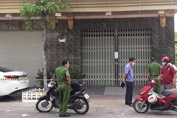 20 nguoi o quan karaoke X.O duong tinh voi ma tuy