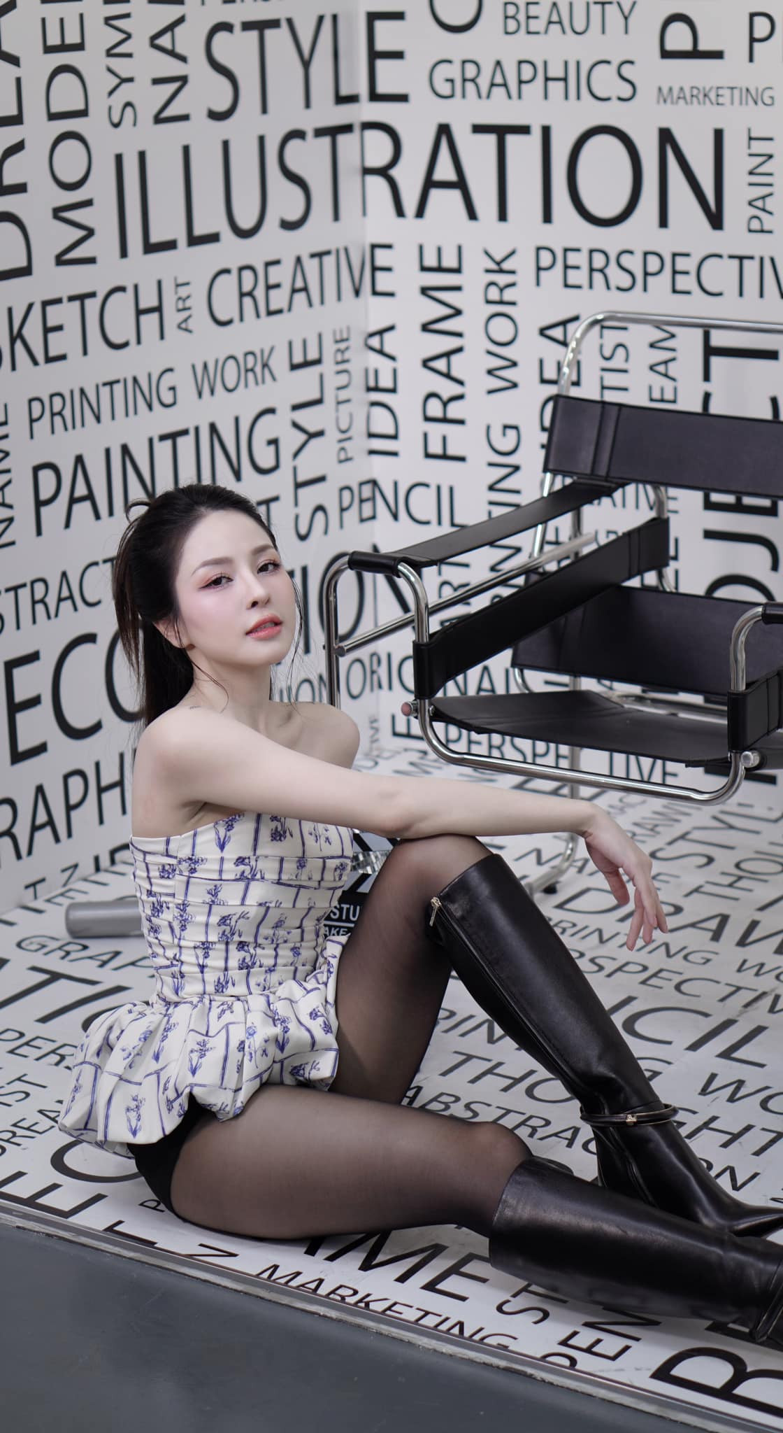 Với trend "chữa lành", Trâm Anh đã làm mới bằng cách thể hiện sự tự tin, gửi đi thông điệp về việc yêu thương và chăm sóc bản thân.