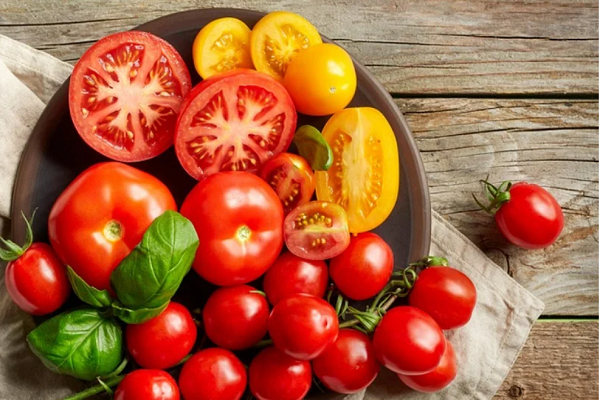 5 loai rau qua re beo, me bau an moi ngay tot hon uong vitamin