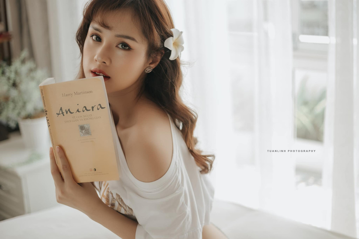 Ngay sau khi loạt ảnh gợi cảm của Huyền Trang - được đăng tải ngay lập tức thu hút sự chú ý của netizen. Không ít lời khen đã được gửi đến bạn gái cũ của Trọng Đại.